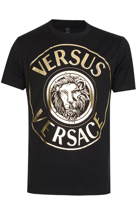 versace t shirt logo goud|Logo T.